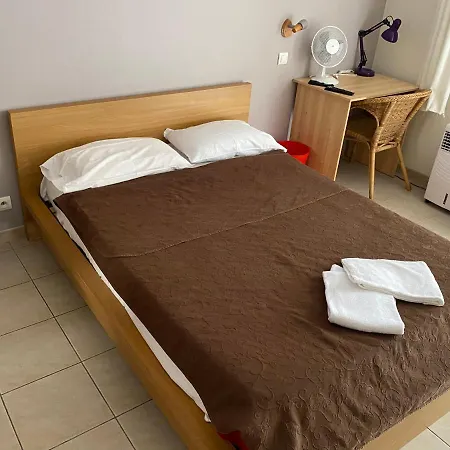 酒店 Restaurant Le 108 约泽克